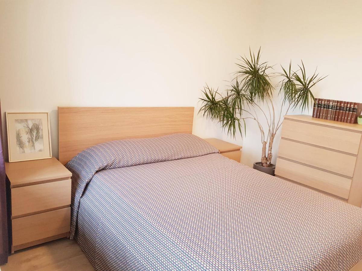 New City Center Apartments 드루스키닝카이 외부 사진